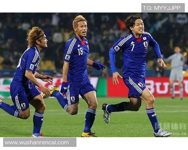 杭州足球队进攻战术全解析深度剖析球队如何在赛场上创造得分机会 杭州足球队进攻战术全解析深度剖析球队如何在赛场上创造得分机会