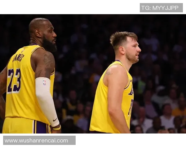 2018年湖人队与公牛队精彩对决回顾及赛季表现分析 2018年湖人队与公牛队精彩对决回顾及赛季表现分析