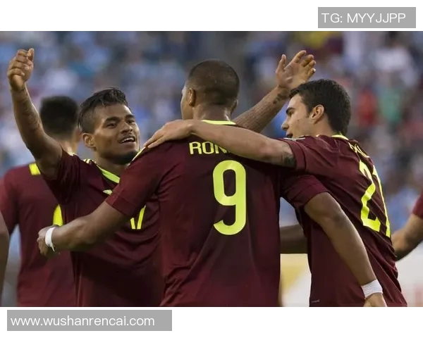 墨西哥美洲与特彼斯激战正酣谁能在这场对决中笑到最后