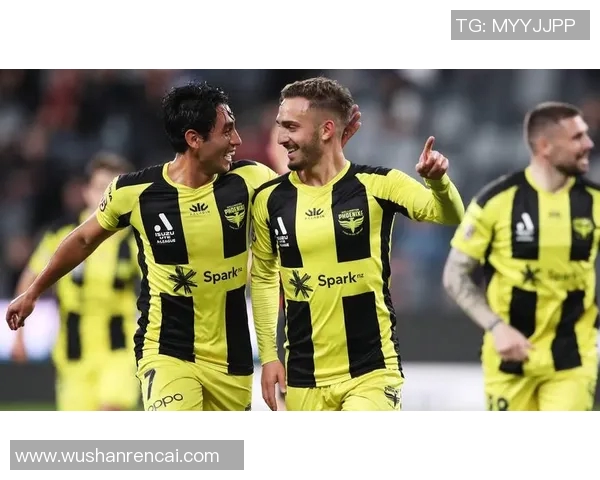 惠灵顿凤凰迎战中央海岸水队争夺澳超赛季关键三分