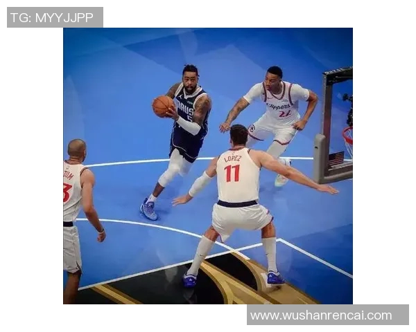 独行侠与快船半场较量精彩回顾与战术分析